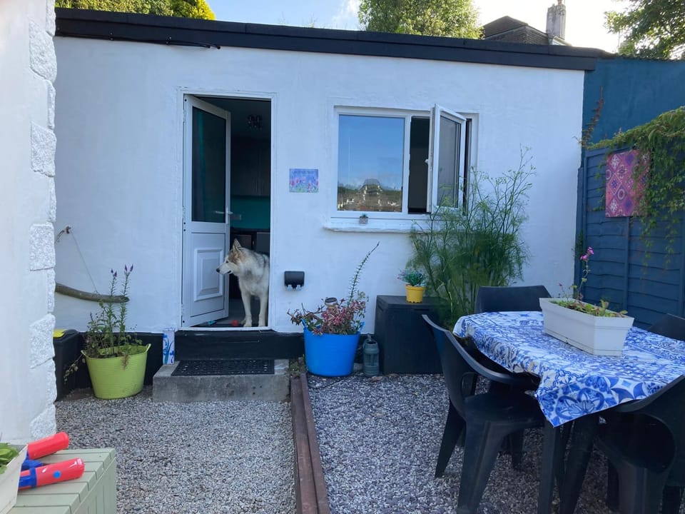 Guest house Truro garden retreat Apartment in Truro