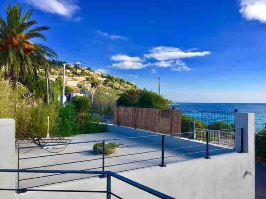 Duplex vue mer plage de Saint-Clair Apartment in Le Lavandou