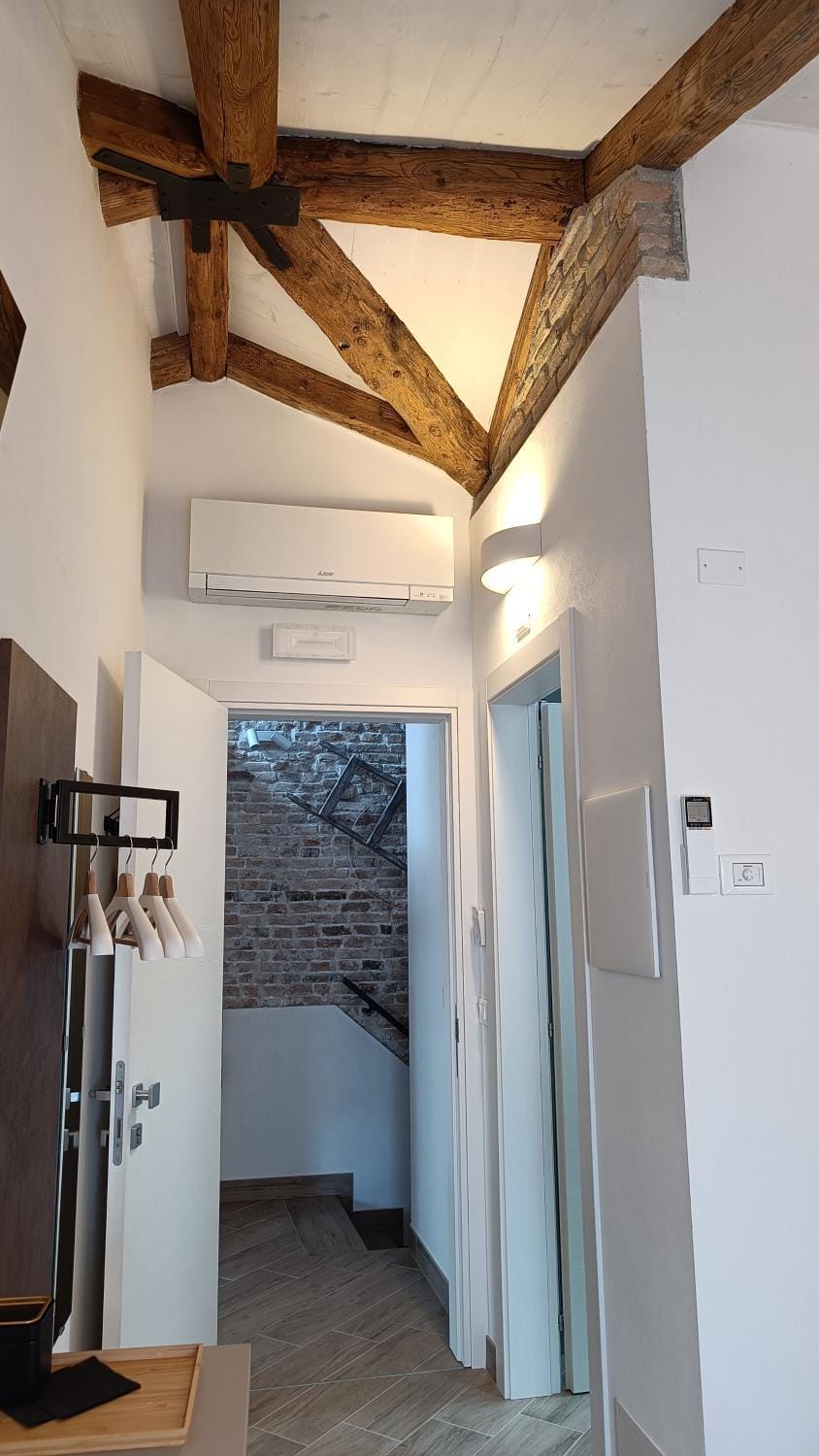 Casa Cuccagna Chioggia - Canal Vena View & Easy Drop-Off Bed and Breakfast in Chioggia