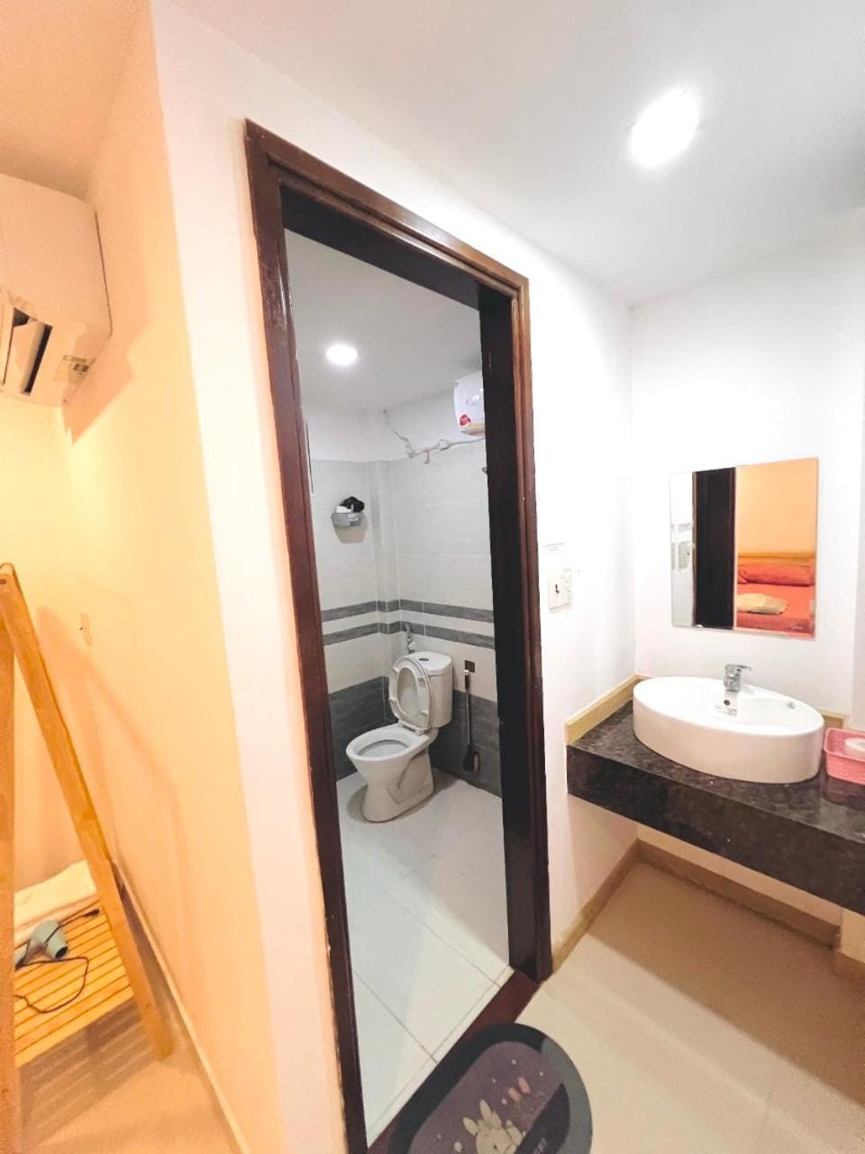 Toilet, Bathroom