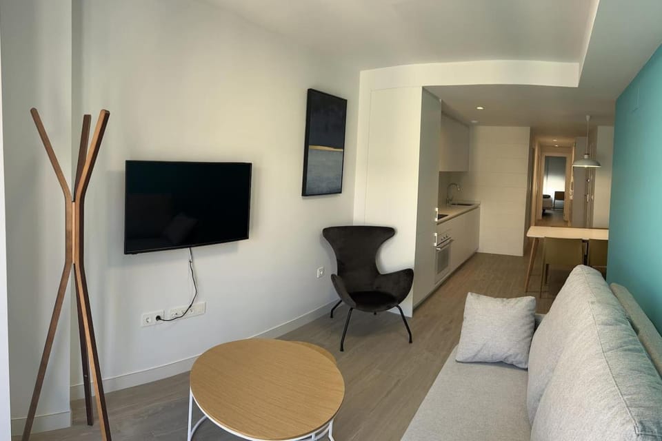 Communal lounge/ TV room, Living room