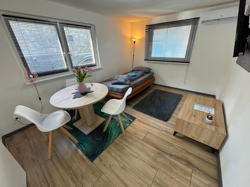 Living room, Bedroom