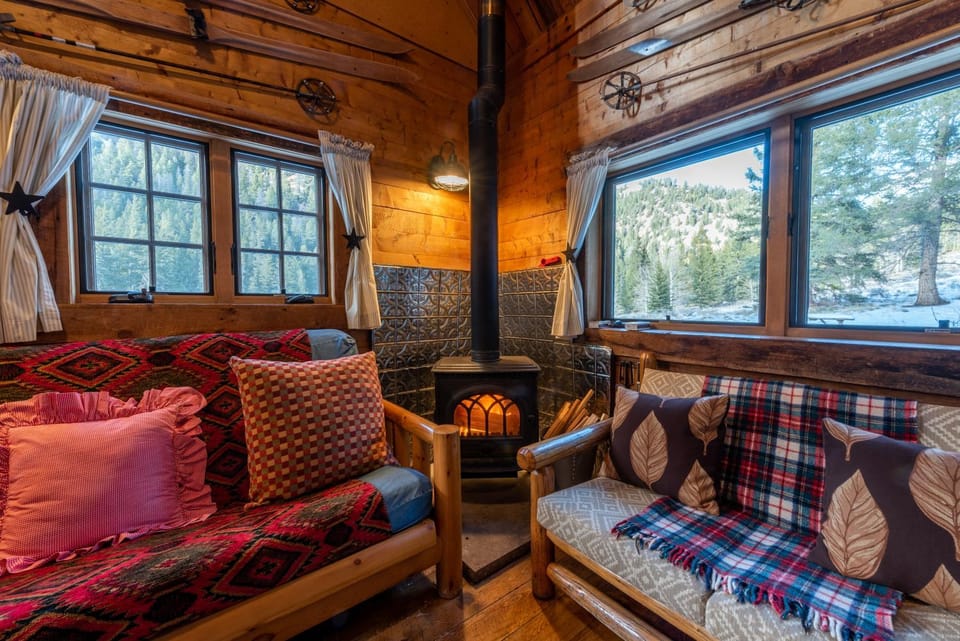 Pioneer Guest Cabins Cabin in Colorado