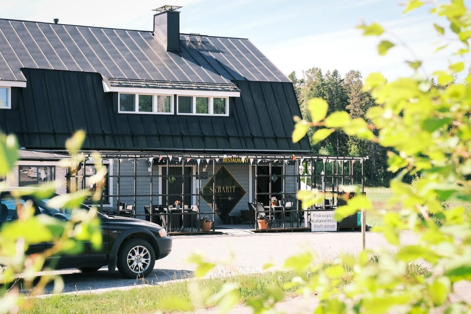 Property building, Restaurant/places to eat