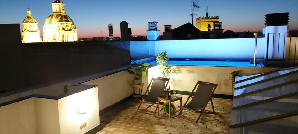 Solarium, Swimming pool, Swimming pool
