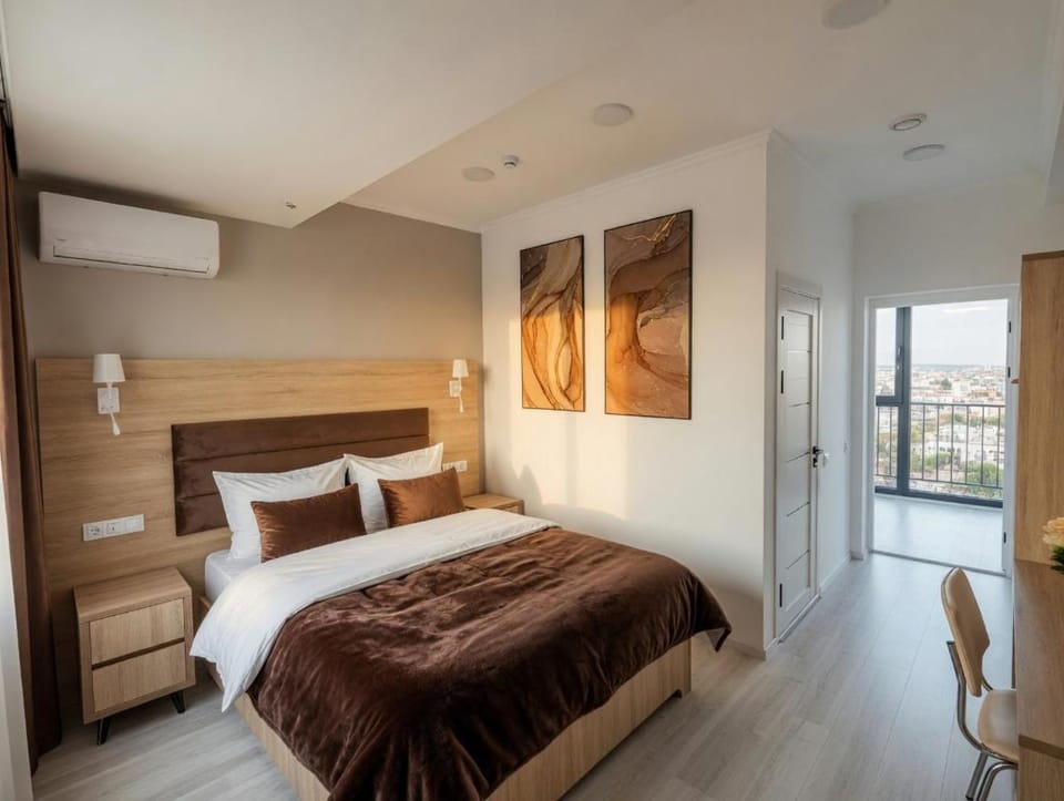 Bed, Photo of the whole room, Bedroom, air conditioner
