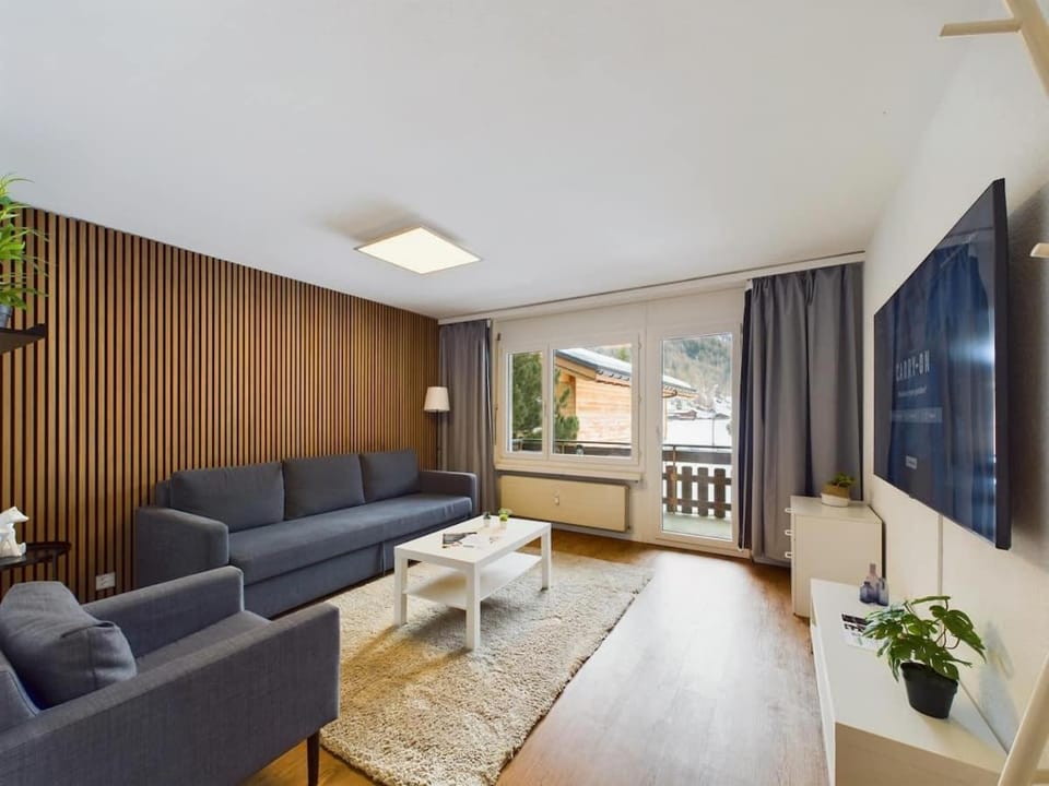 Pure Comfort! Entire Apartment with Abundant Space near Zermatt with parking! Apartment in Canton of Valais