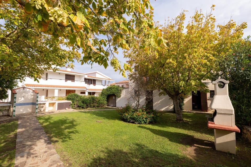BBQ facilities, Garden