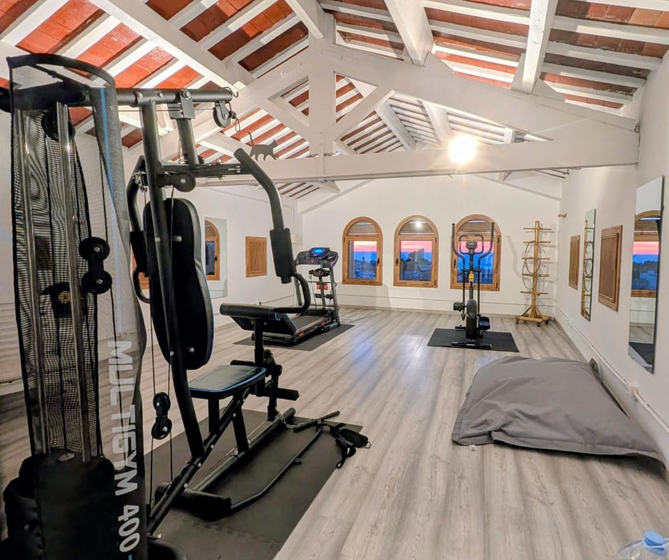 Nearby landmark, Fitness centre/facilities, Sea view, Sea view, Sunrise