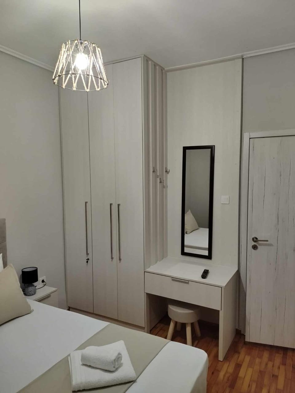 Bedroom, wardrobe