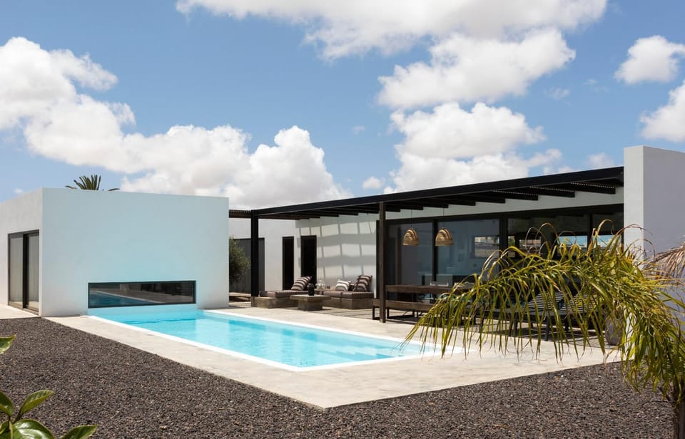 Property building, Pool view, Swimming pool
