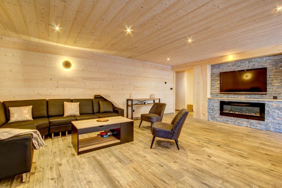TV and multimedia, Living room