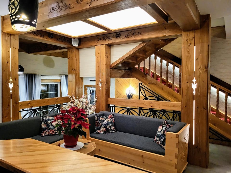 Lobby or reception, Seating area