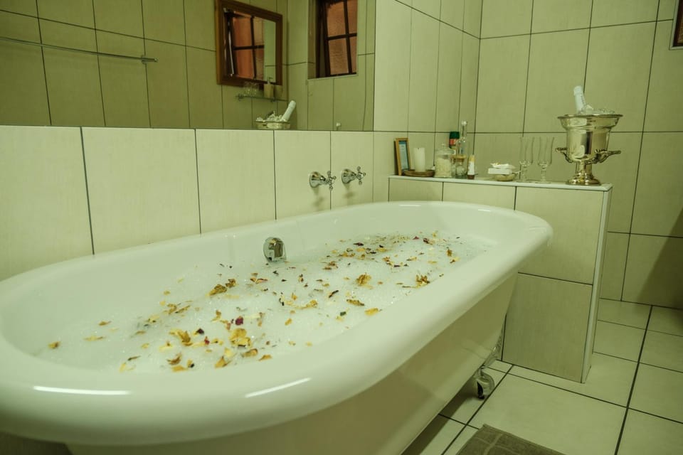 La La Nathi Country Guesthouse Bed and Breakfast in South Africa