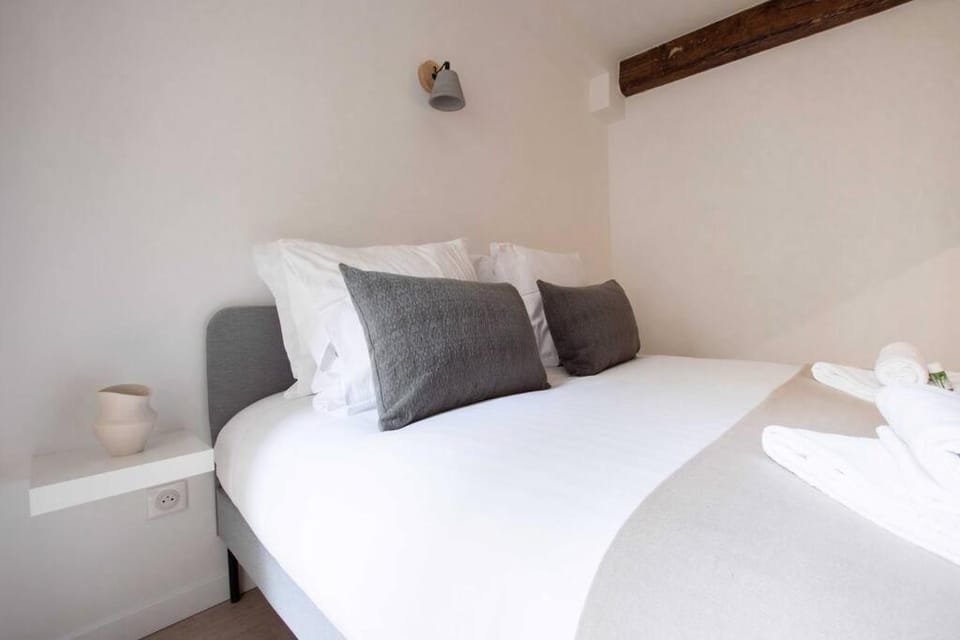 Sentier Historical Center II Luxury Design Apartment 3BR-8P Apartment in Paris