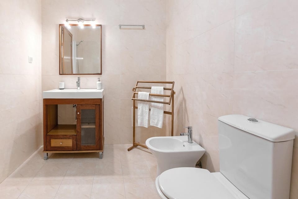 Bathroom, bidet