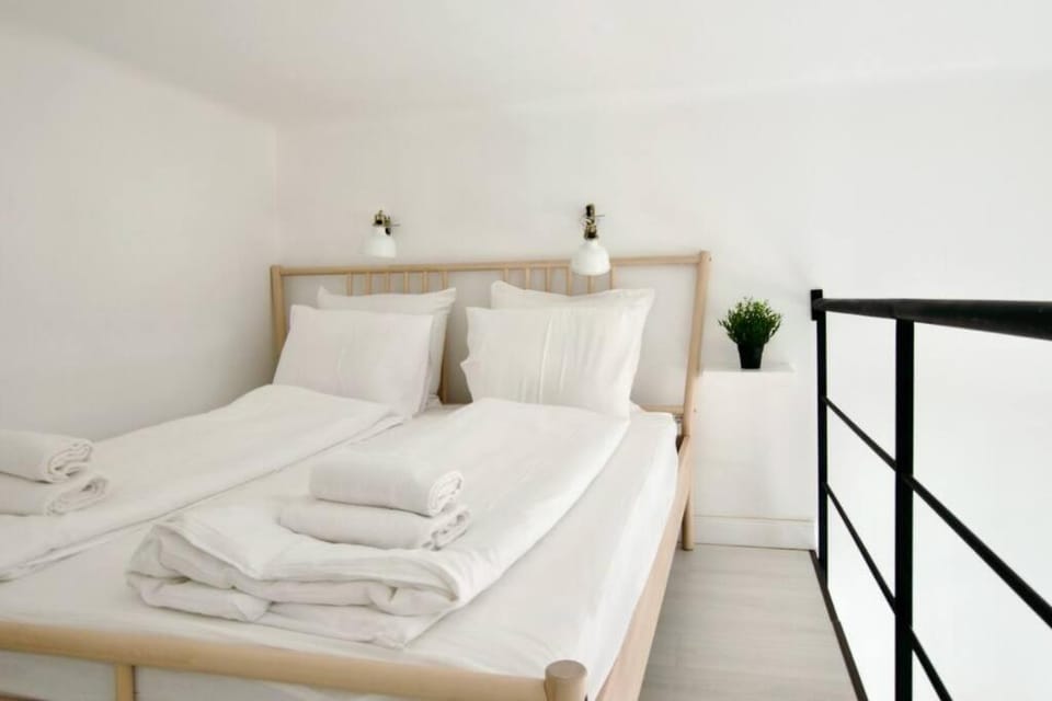 Standard Apartment by Hi5- Tolnai Lajos Apartment Apartment in Budapest
