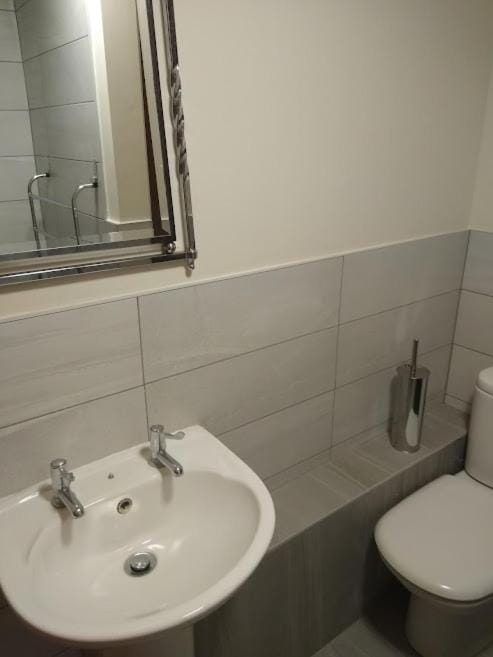 124A Castle Street Hinckley Apartment in Hinckley