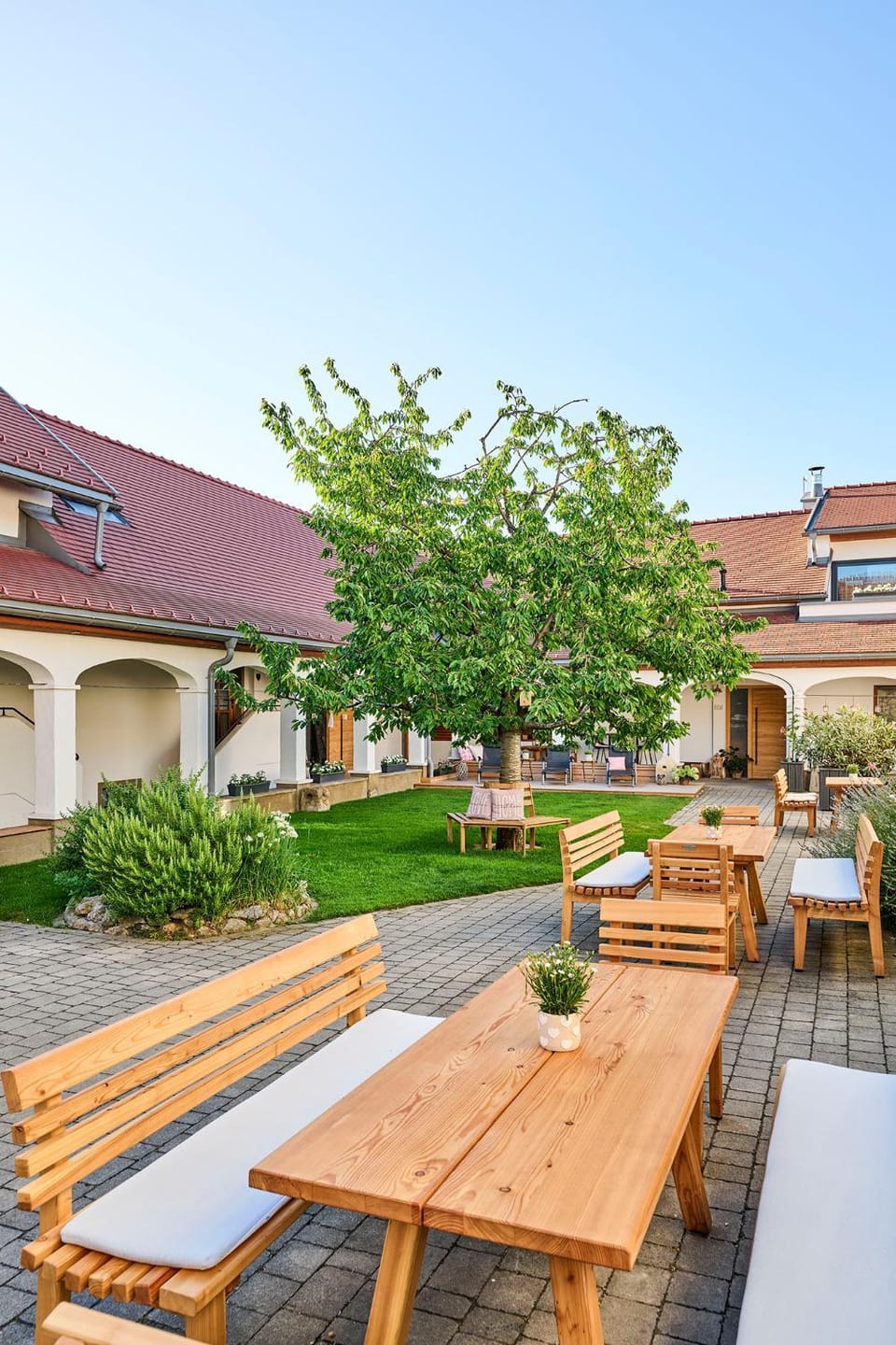 Inner courtyard view