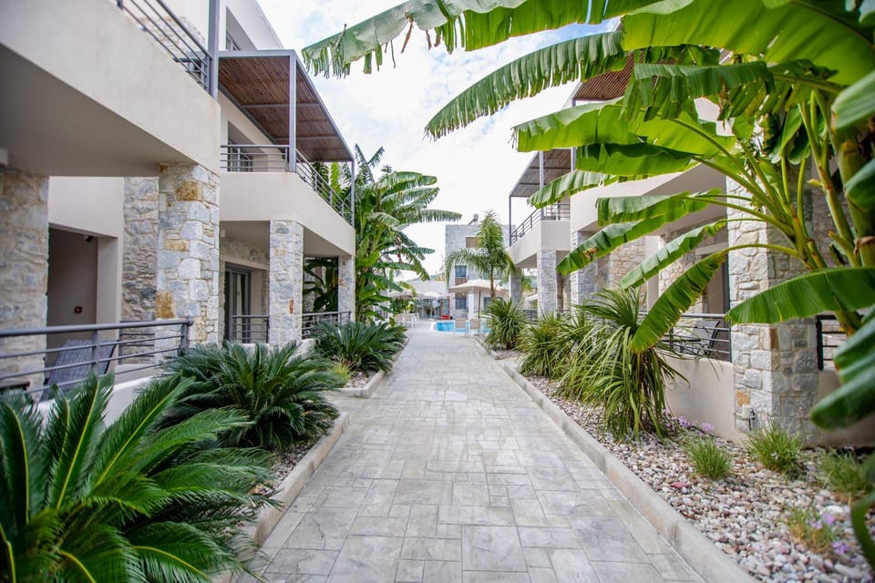 THALASSIA LUXURY APARTMENTS Apartment hotel in Decentralized Administration of Macedonia and Thrace