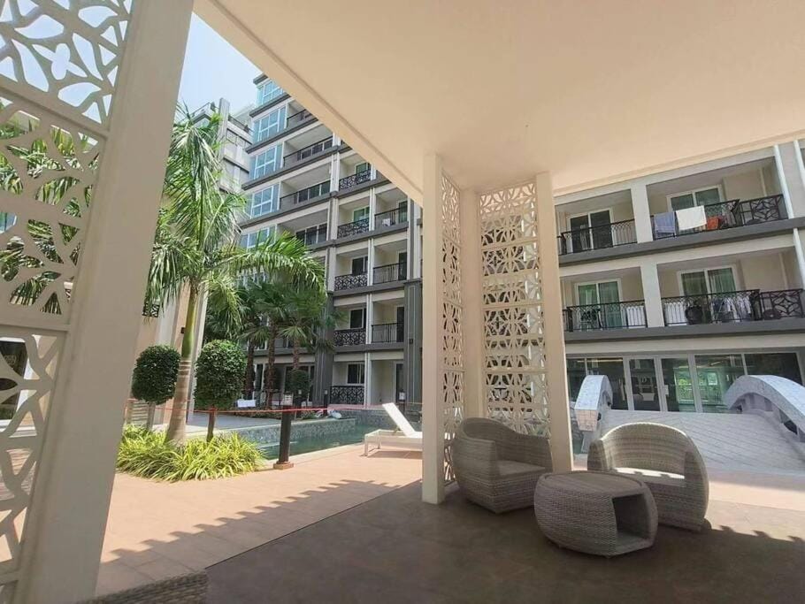 Dusit grand park 2 全新公寓C412 景观阳台 水景泳池 Apartment in Pattaya City