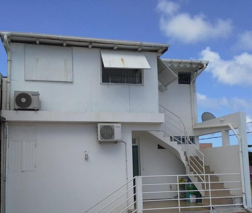 Studio 2-ème étage Cœur de Saint-François Apartment in Grande-Terre, Guadeloupe