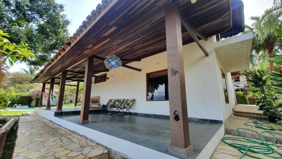Maravilhosa casa em Ilhabela - Praia do Julião House in State of São Paulo