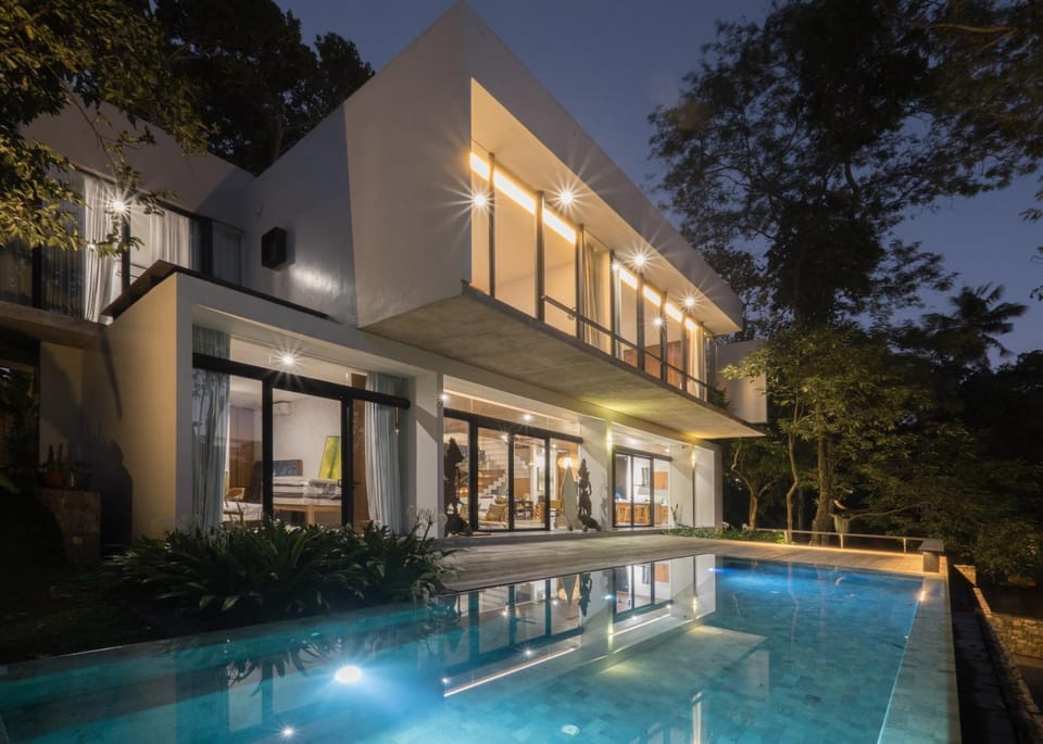 Property building, Night, Pool view, Swimming pool, Swimming pool