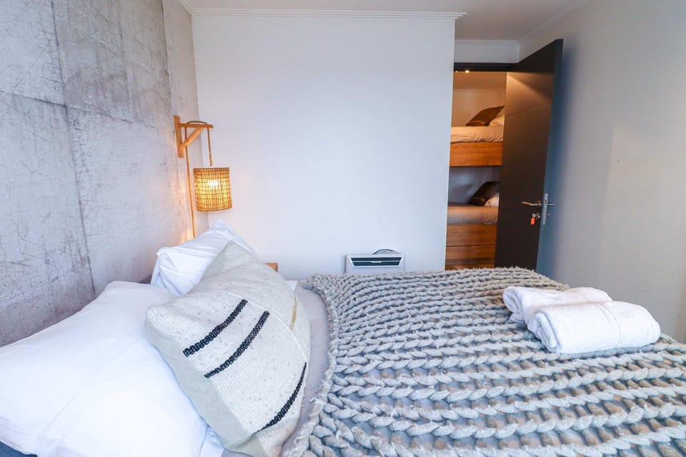 HOM I 1D1B, Wifi, Terraza, Calefacción eléctrica, Full equipado, Excelente ubicación y seguridad Apartment in Puerto Varas