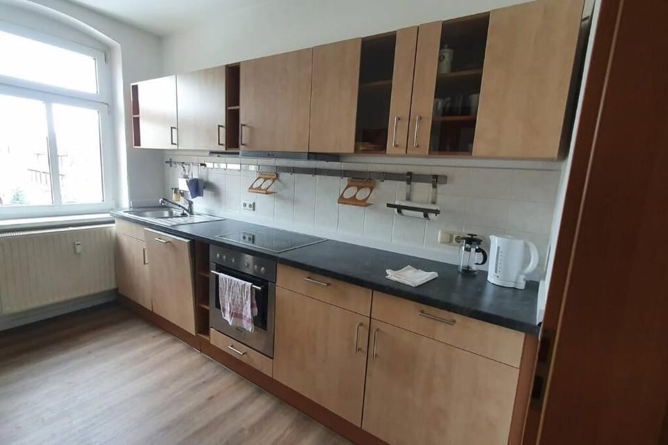 Monteurswohnung Roßwein - Zentral - Küche Apartment in Saxony