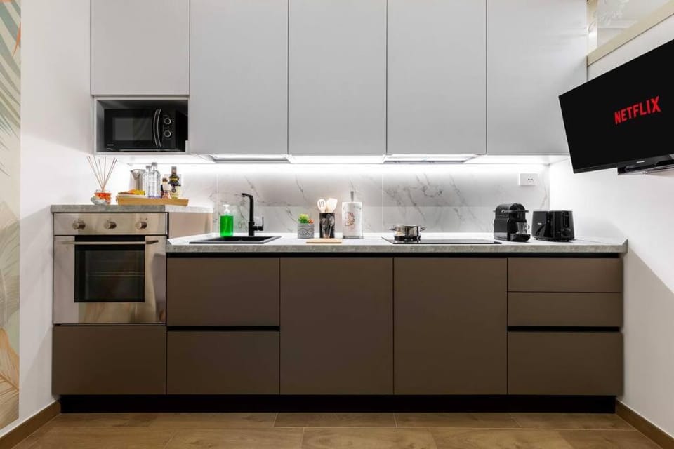 TV and multimedia, Coffee/tea facilities, Kitchen or kitchenette, minibar, pet friendly, stove, toaster