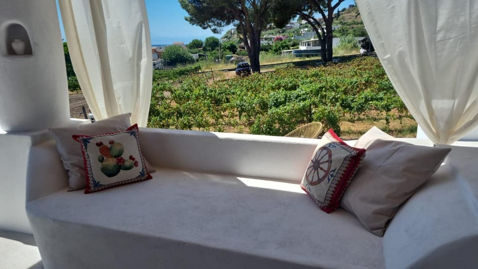 MIravilla Salina Bed and Breakfast in Sicily
