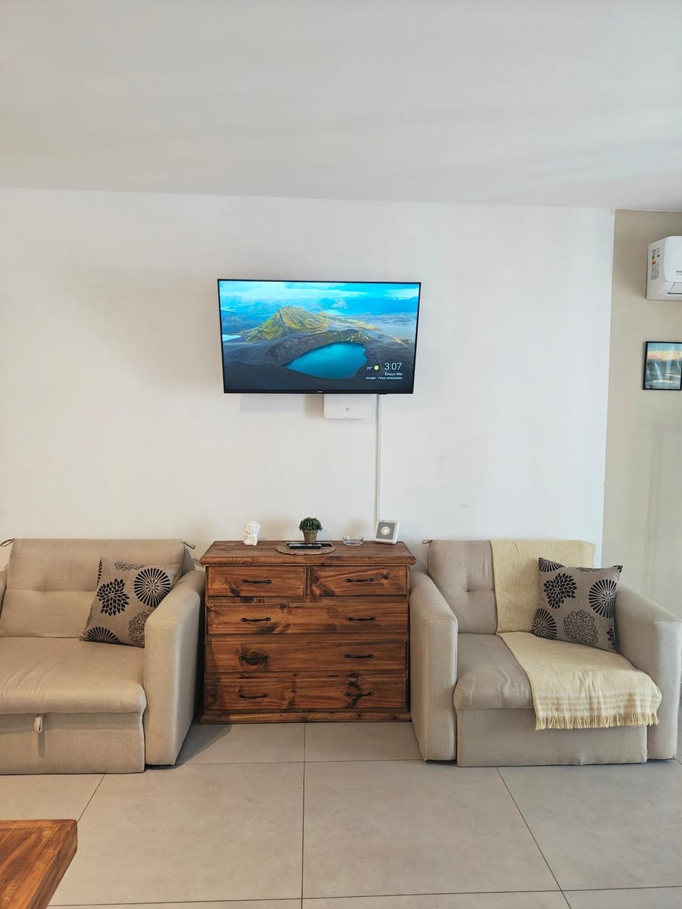TV and multimedia, Living room