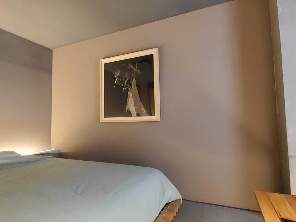 Photo of the whole room, Decorative detail, Bedroom