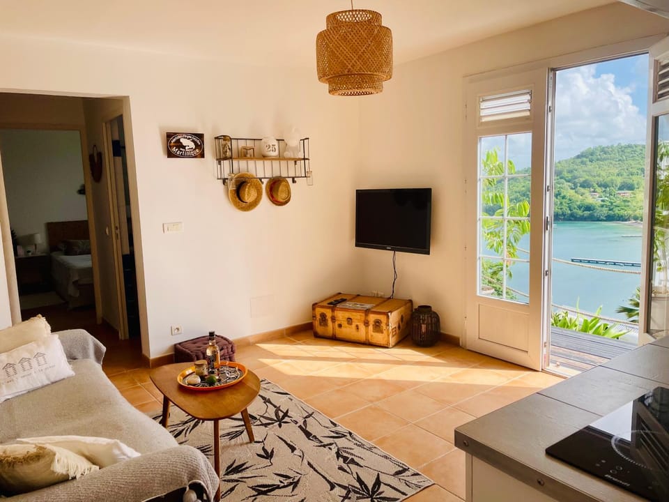 L'amour à la plage...vue mer exceptionnelle ! Apartment in Les Trois-Îlets