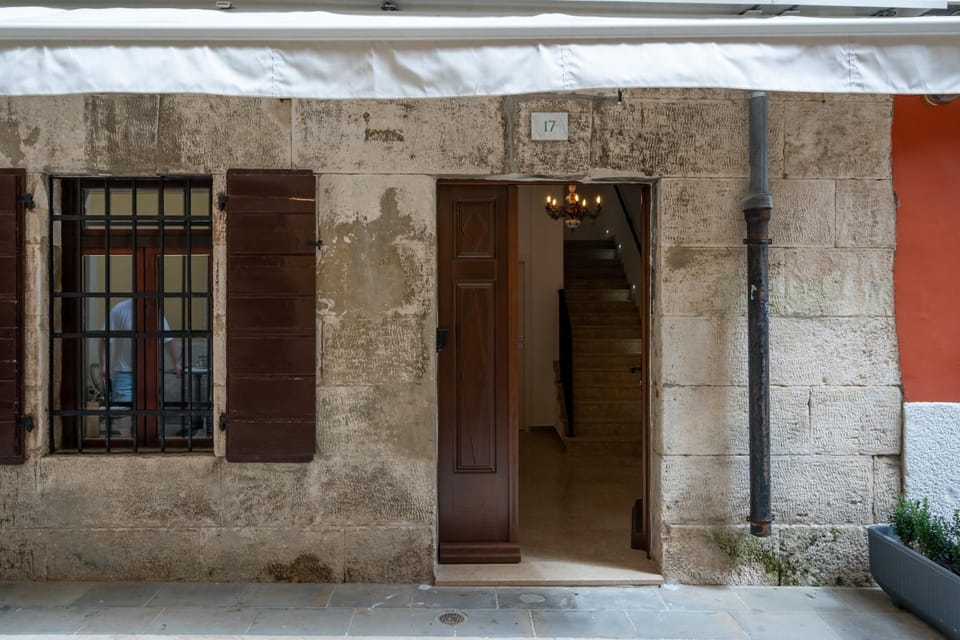 AAA Apartments & Rooms with free private parking Apartment in Pula