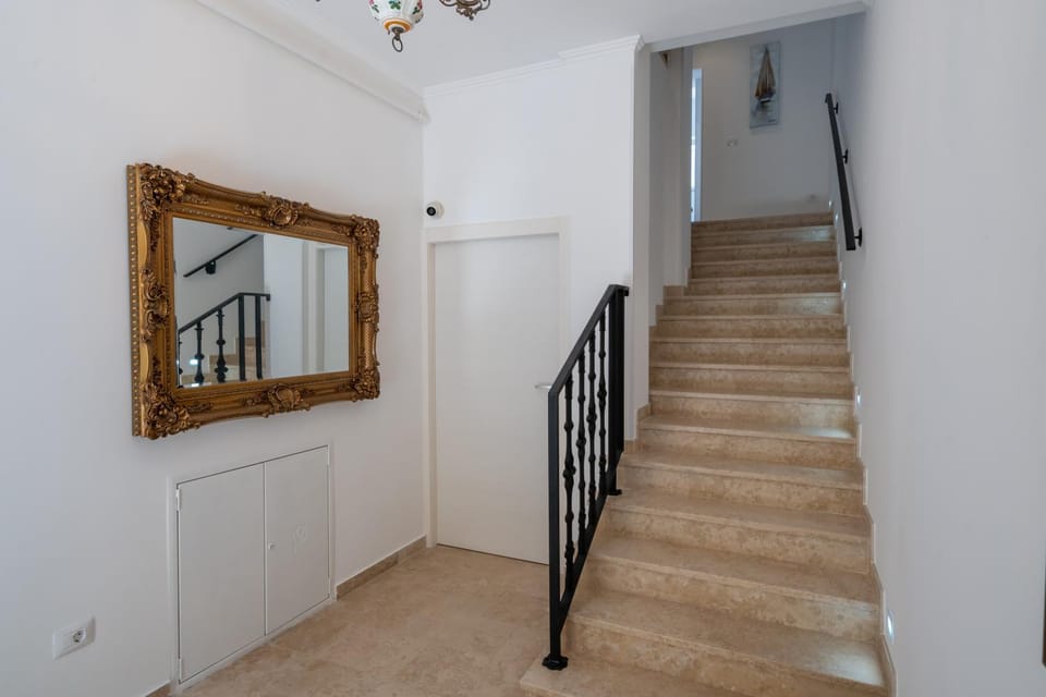 AAA Apartments & Rooms with free private parking Apartment in Pula