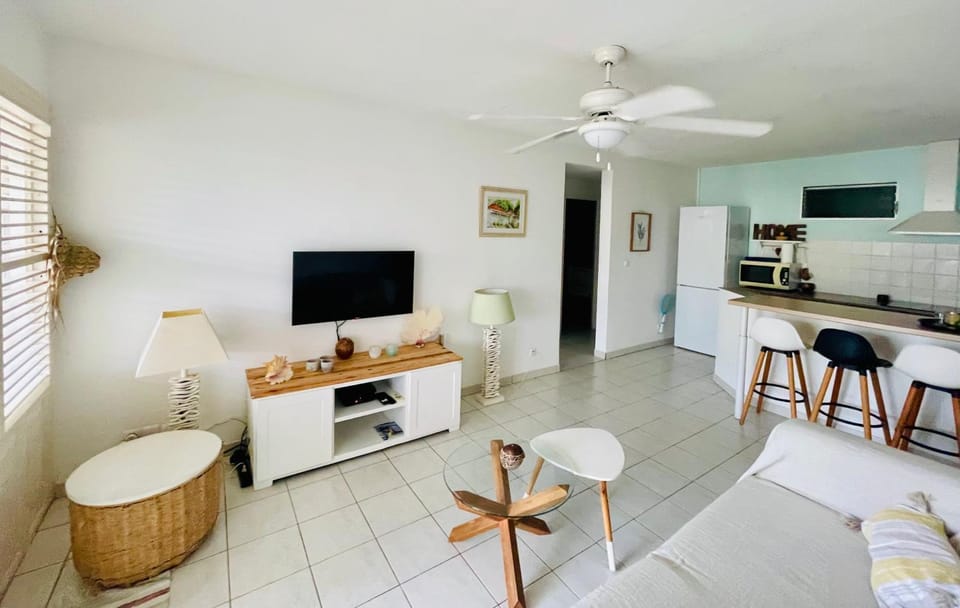 Sous les Tropiques…Vue mer Apartment in Les Trois-Îlets
