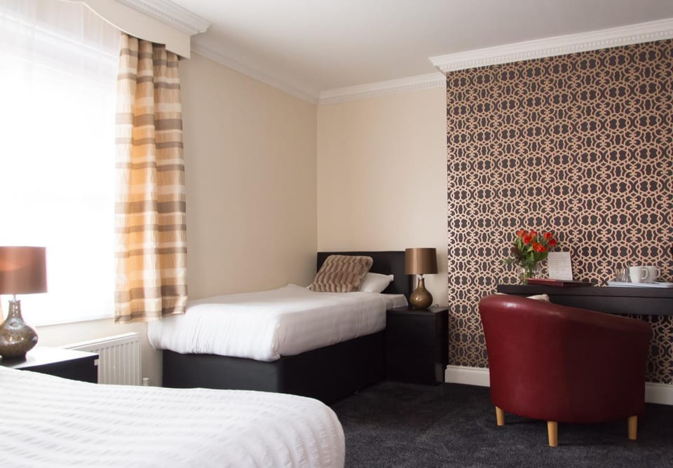 Castle Park Hotel Bed and Breakfast in Leicester