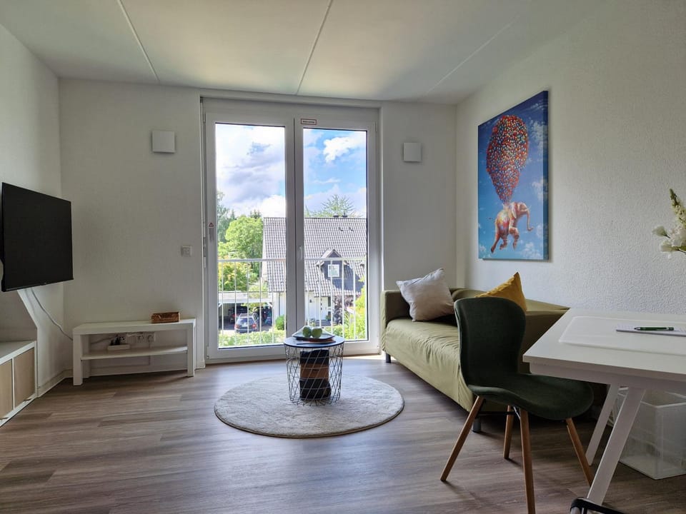 TV and multimedia, Living room, Seating area