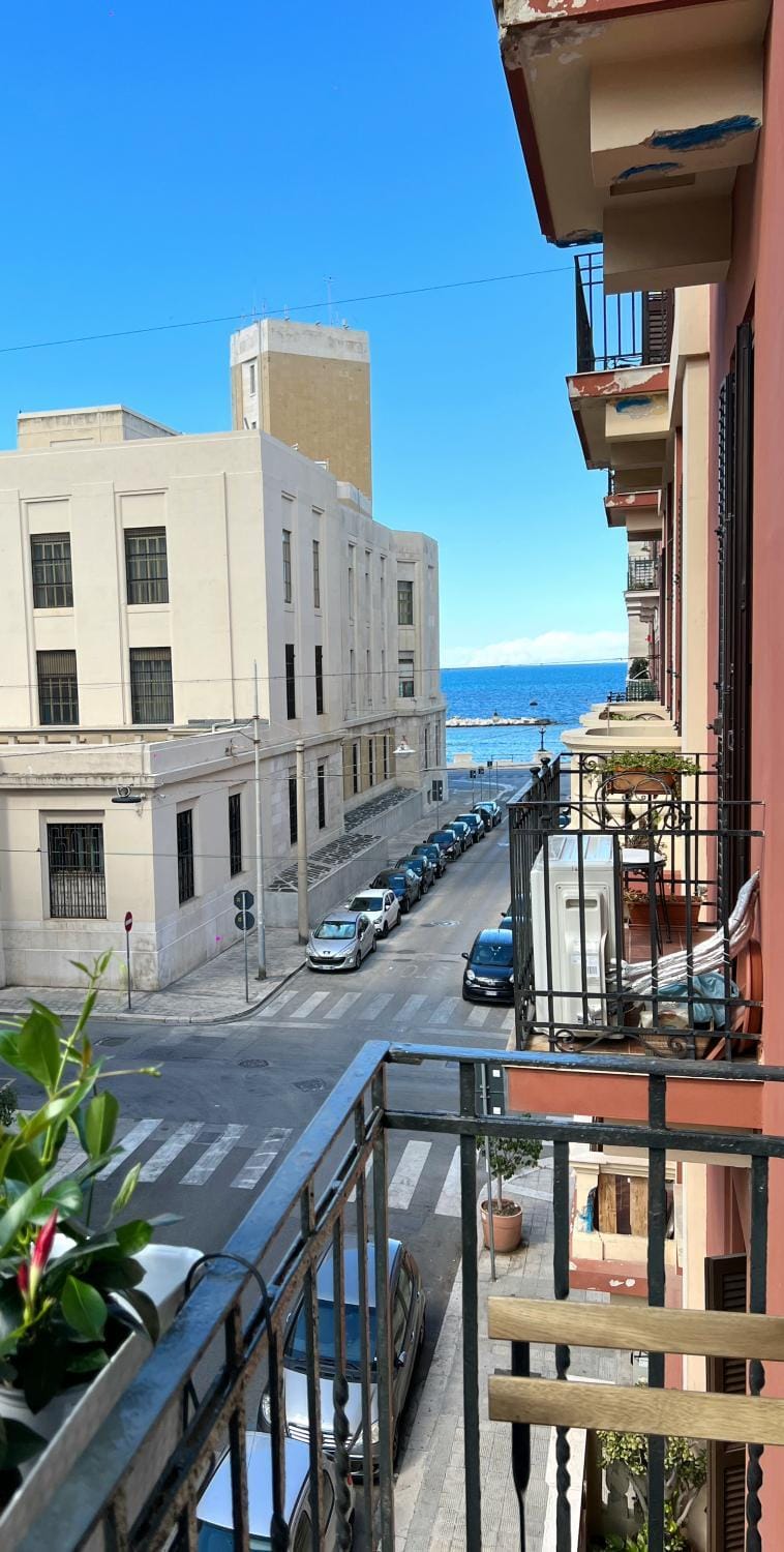 Living room, Sea view