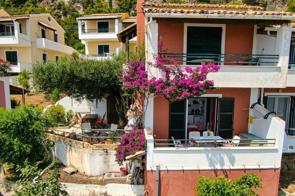 Property building, Balcony/Terrace