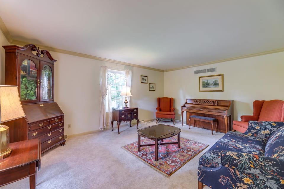 Family-Friendly West Chester Twp Home w/ Pool! House in Ohio