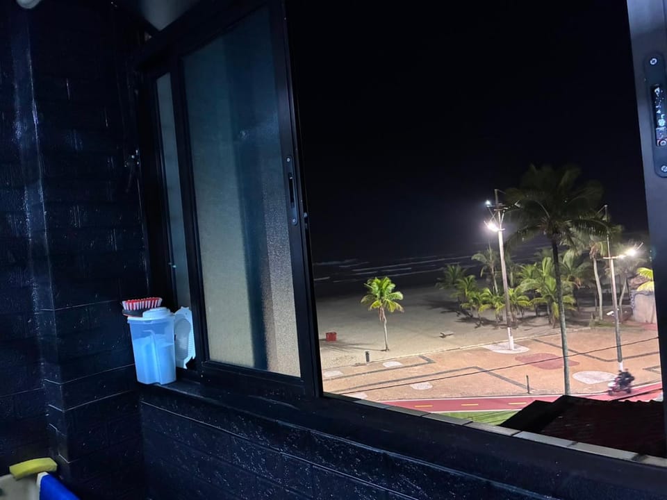 Night, Bird's eye view, Balcony/Terrace