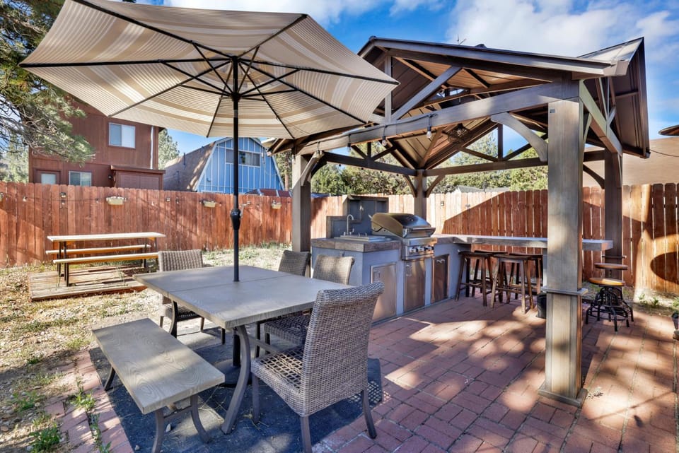 Patio, View (from property/room), Balcony/Terrace