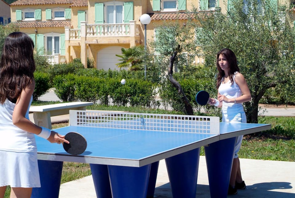 Table tennis