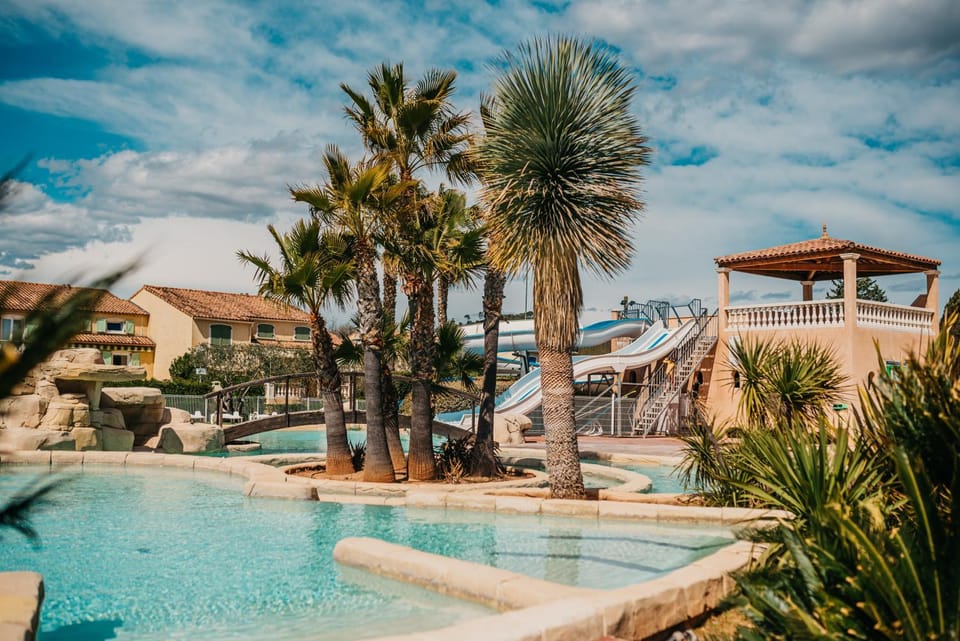 Domaine Le Clos des Oliviers Campground/ 
RV Resort in Vidauban