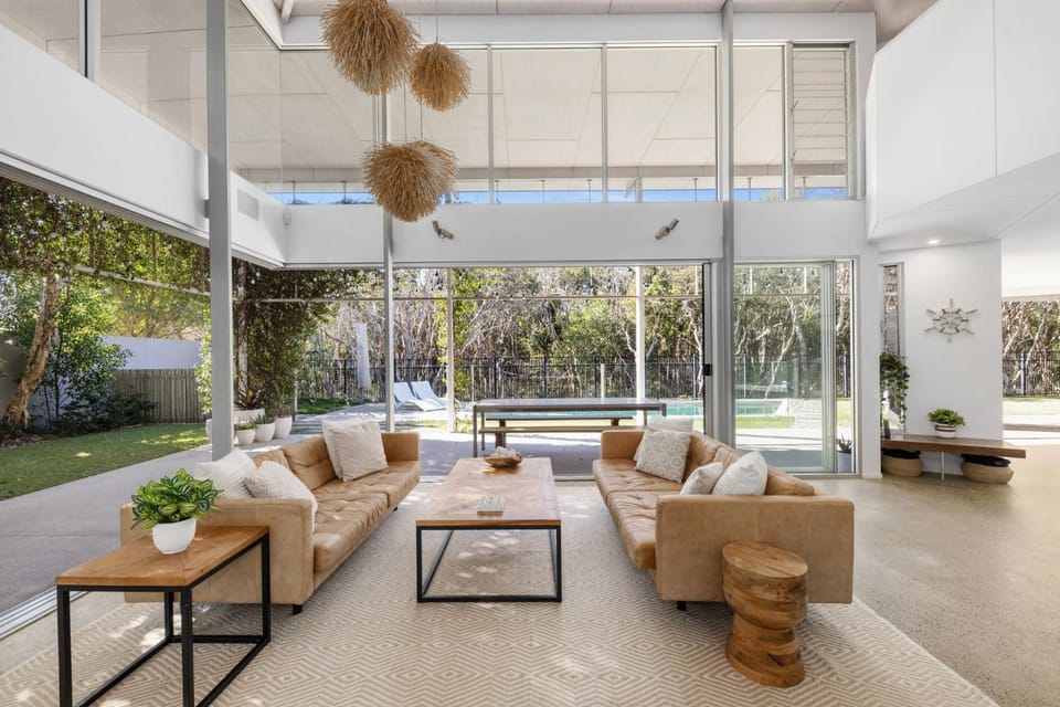 25 Whitehaven Parade House in Coolum Beach