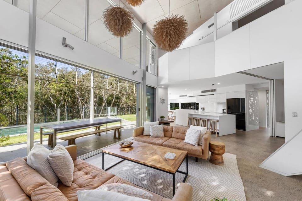 25 Whitehaven Parade House in Coolum Beach