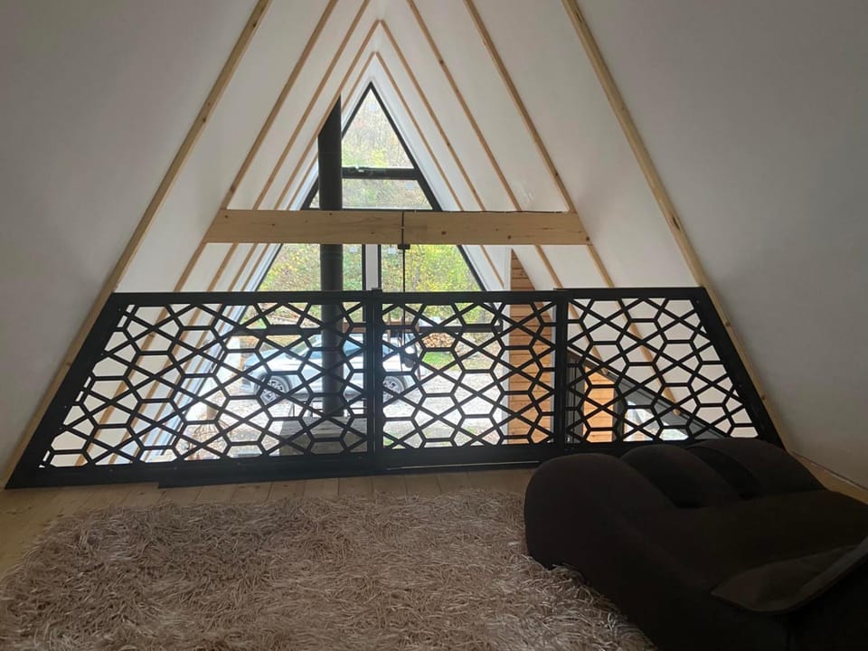 Crna Ovca Lopatnica House in Serbia
